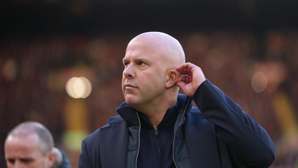 Liverpool and Barcelona’s Group Stage Struggles